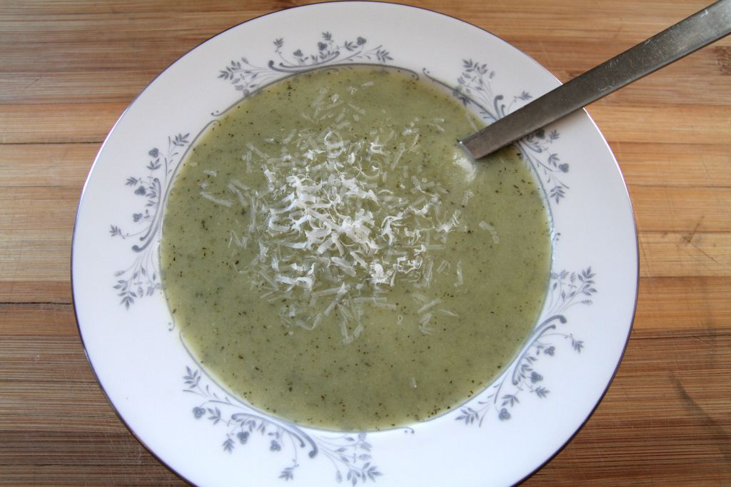 Fresh Zucchini Soup