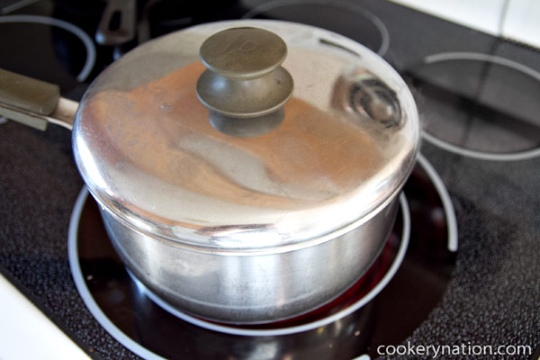 Once the time is done, move the pot off the heat and let rest for 10 minutes. Do not open the lid while it is resting.